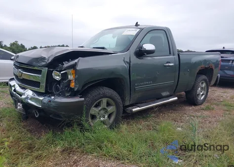 2011 Chevrolet Silverado 1500 Lt from USA, damaged, VIN 1GCNKSE04BZ134254